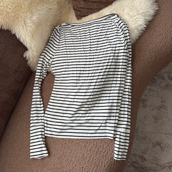 Evereve Striped Stretchy Top - Picture 3 of 4